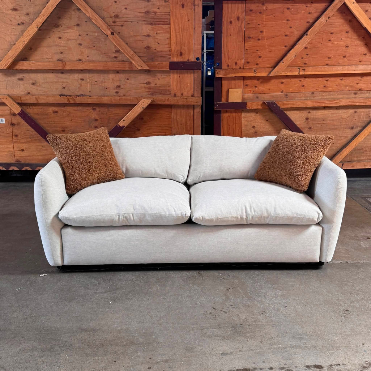 ARTICLE LEIGH SLEEPER SOFA