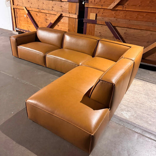 CASTLERY JONATHAN LEATHER SECTIONAL
