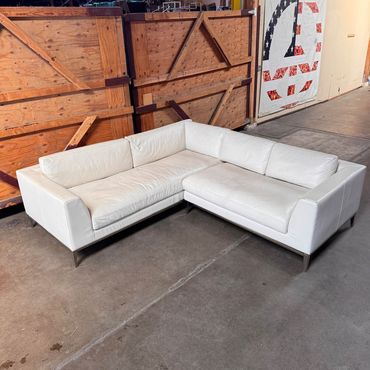 RH ITALIA TAPER ARM SECTIONAL